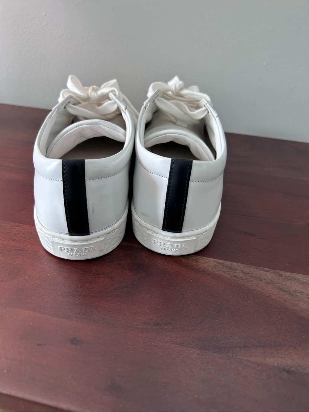 Prada shoes - Picture 4 of 5